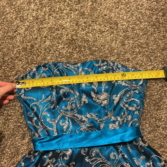 🦋🦋🦋🦋Masquerade Turquoise and Silver Formal Flounce Dress🦋🦋🦋🦋 - Picture 7 of 9